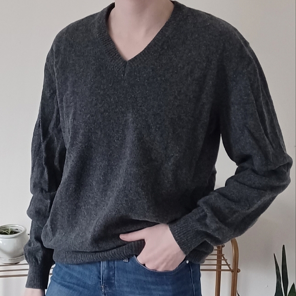 Valda Wool Blend Sweater Heather Gray Unisex Sweater Men's Sweater Size M list#2 - Picture 1 of 12